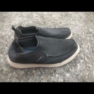 Men Skechers size 9.5